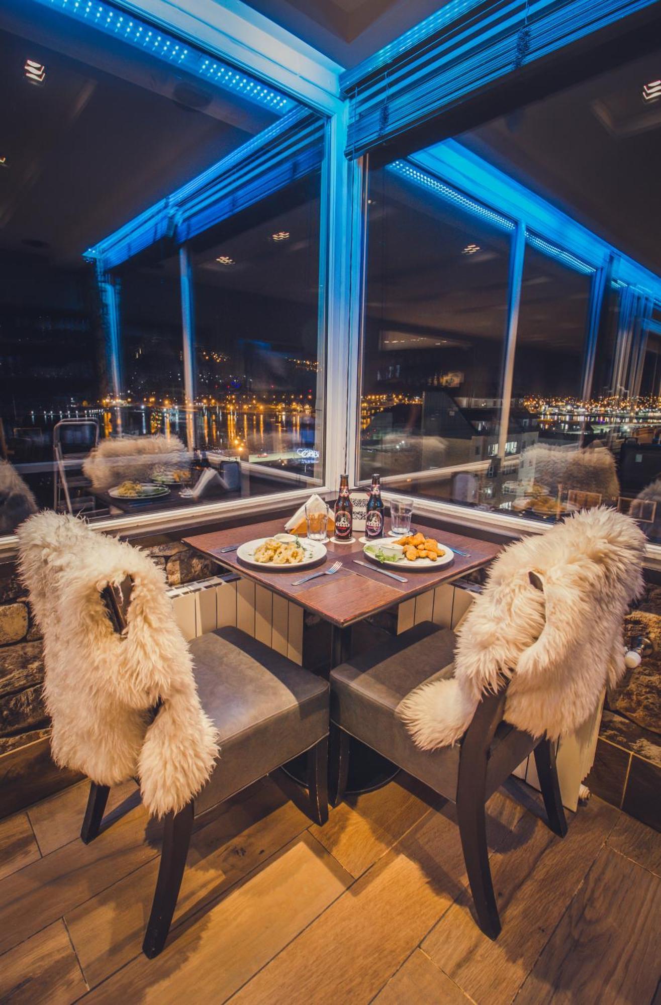 Lennox Ushuaia Hotel Exterior photo